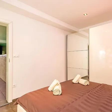 Apartament Beautiful In *